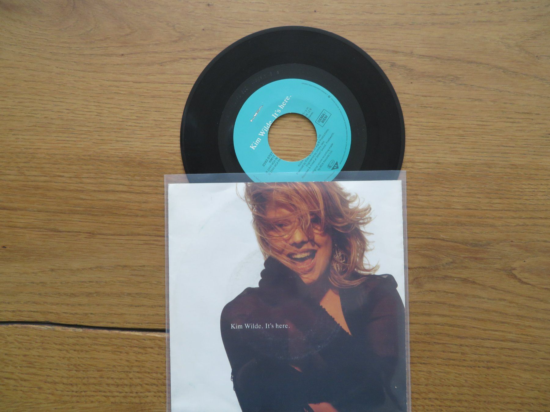 Dischi in vinile: KIM WILDE SINGEL ITS HERE – Nuovo (secondo la descrizione) da Zürich venduto da max_cp5f