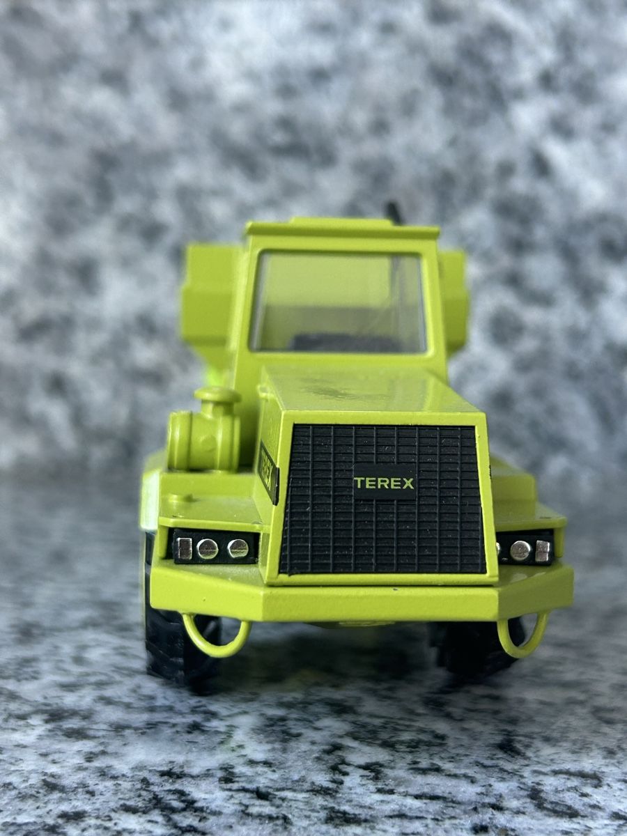 Conrad Kits de montage: Terex 2566 , 1:50 , Conrad – D'occasion à Horw par Tigercat635 3