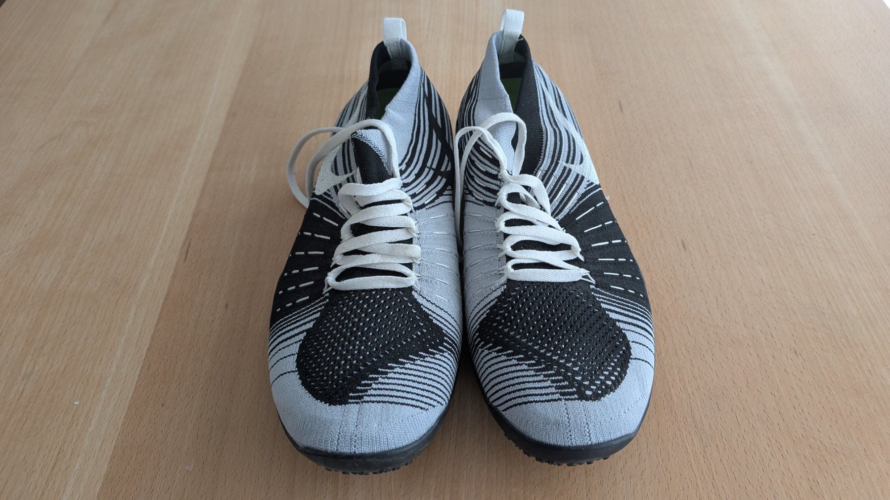 Nike Scarpe da uomo: NIKE Free Hyperfeel TR, Vintage 2014 – Usato da Egg b. Zürich venduto da leroy711 2