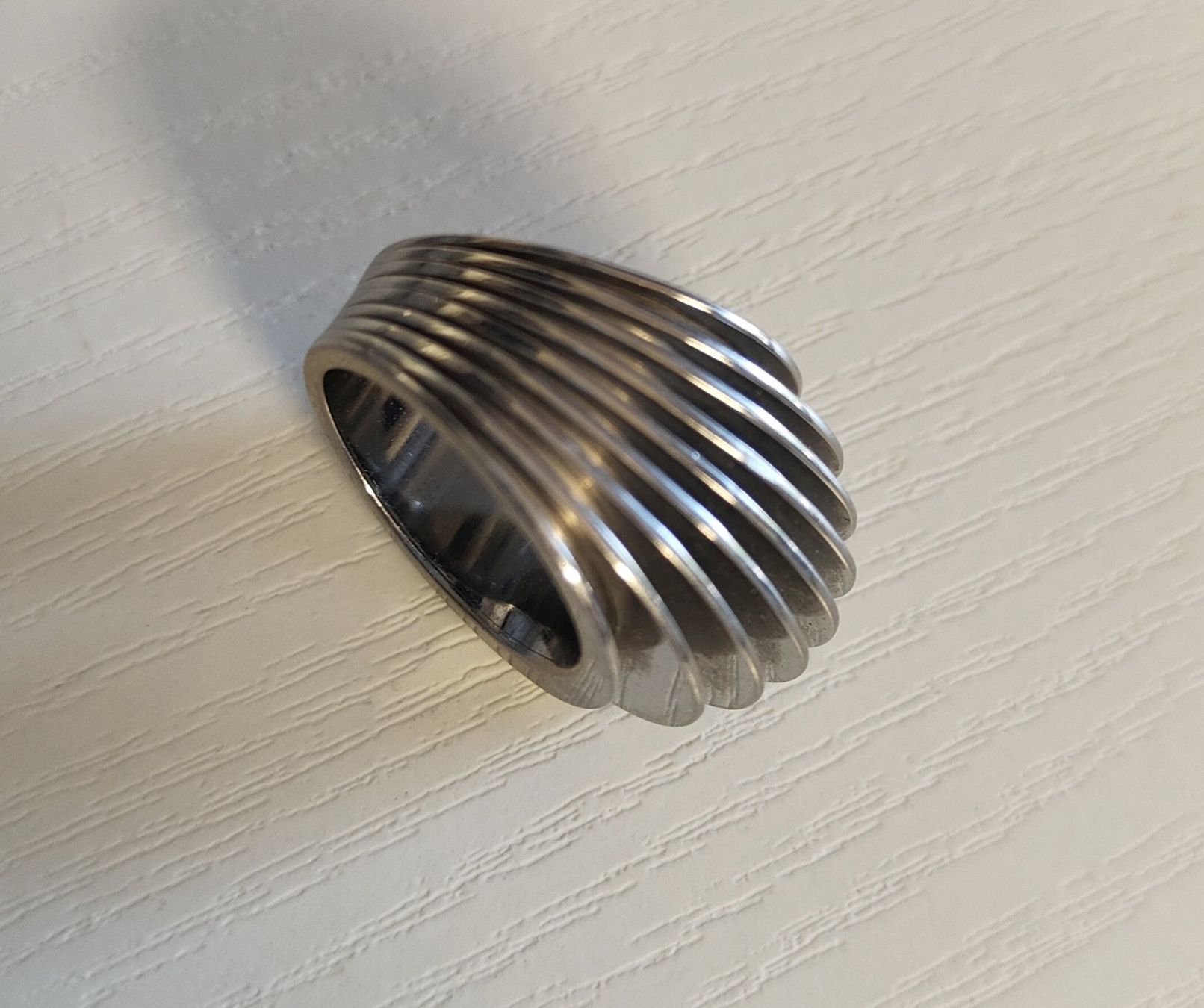 Anelli: Bague Swatch en acier – Usato da Biel/Bienne venduto da notfun 1