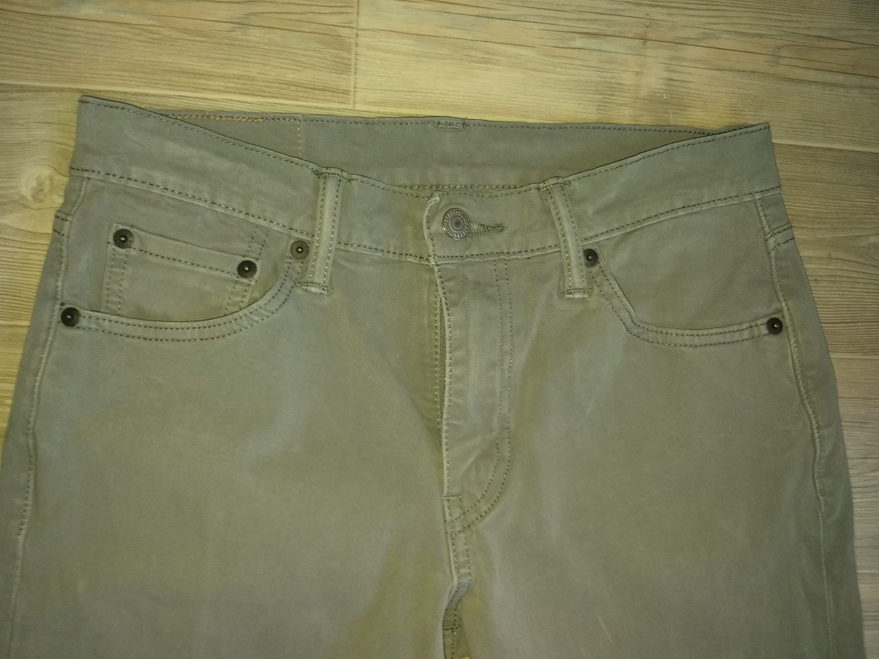 Levi's Jeans: Jeans LEVIS STRAUSS 511     Taille / Grosse W30 – Usato da Cossonay-ville venduto da Super-Price-Quality 1