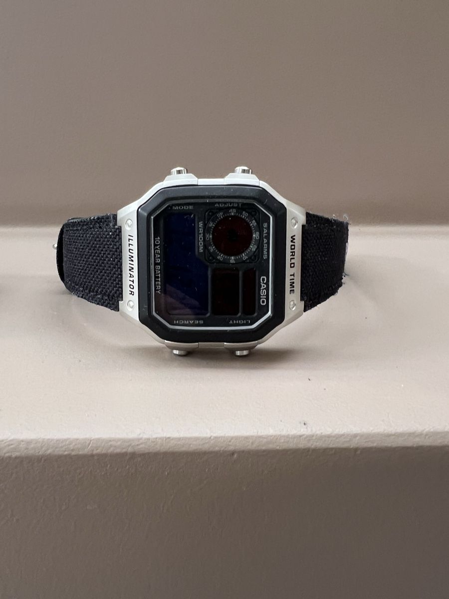 Casio Orologi: 3x casio A-1200 World Time – Usato da Riehen venduto da salc 8