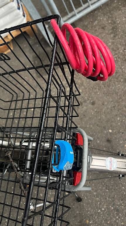 Biciclette: Velo mit Zubehör – Usato da Obfelden venduto da HelloRicardo10 2