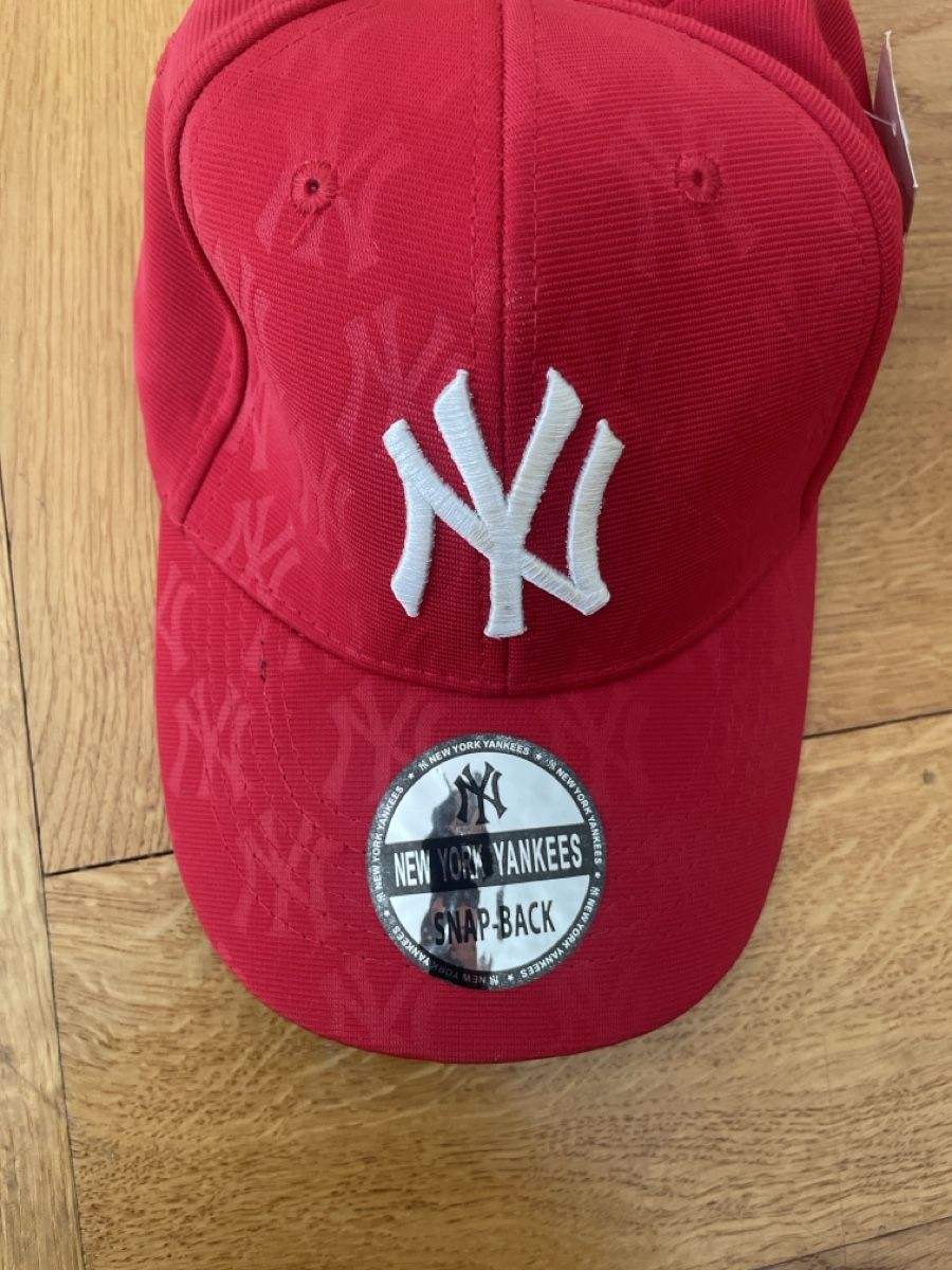 Copricapi, berretti & cappellini: New York Yankees Snap-Back – Nuovo (secondo la descrizione) da Bern venduto da candycrush2 2