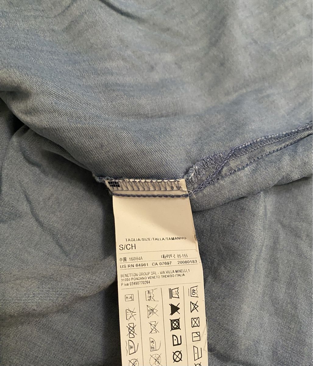 Benetton Blusen: Benetton Bluse 🌸 – Gebraucht aus Opfikon von Luis144 4