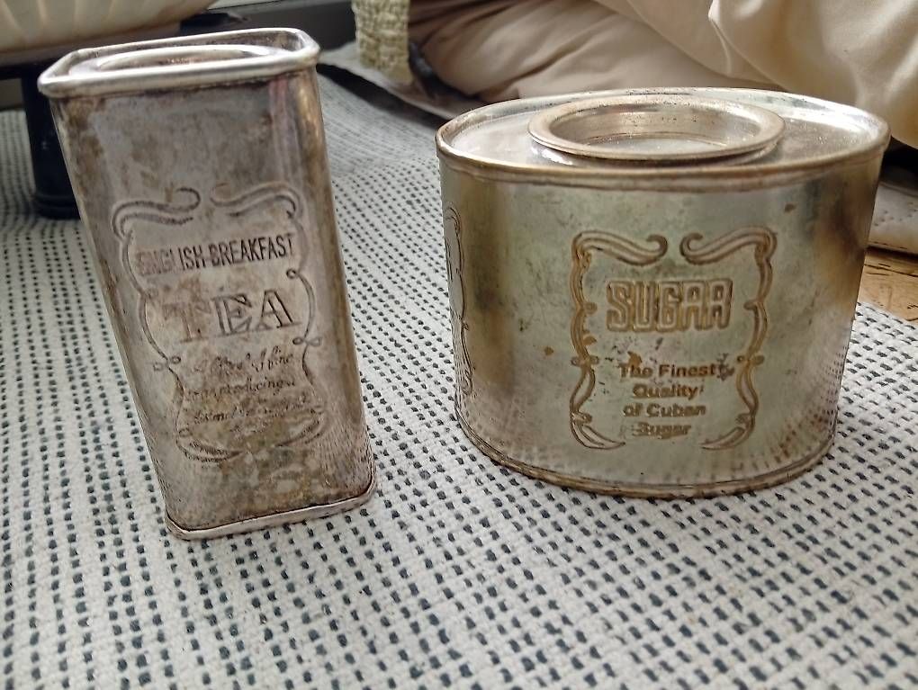 Zuccheriere: Sheffield Silber Tee- und Zucker Dose  – Usato da Zürich venduto da ABraun1980