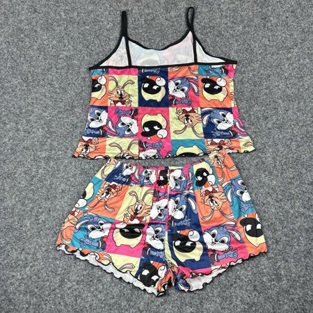 Tank top and short graphic 