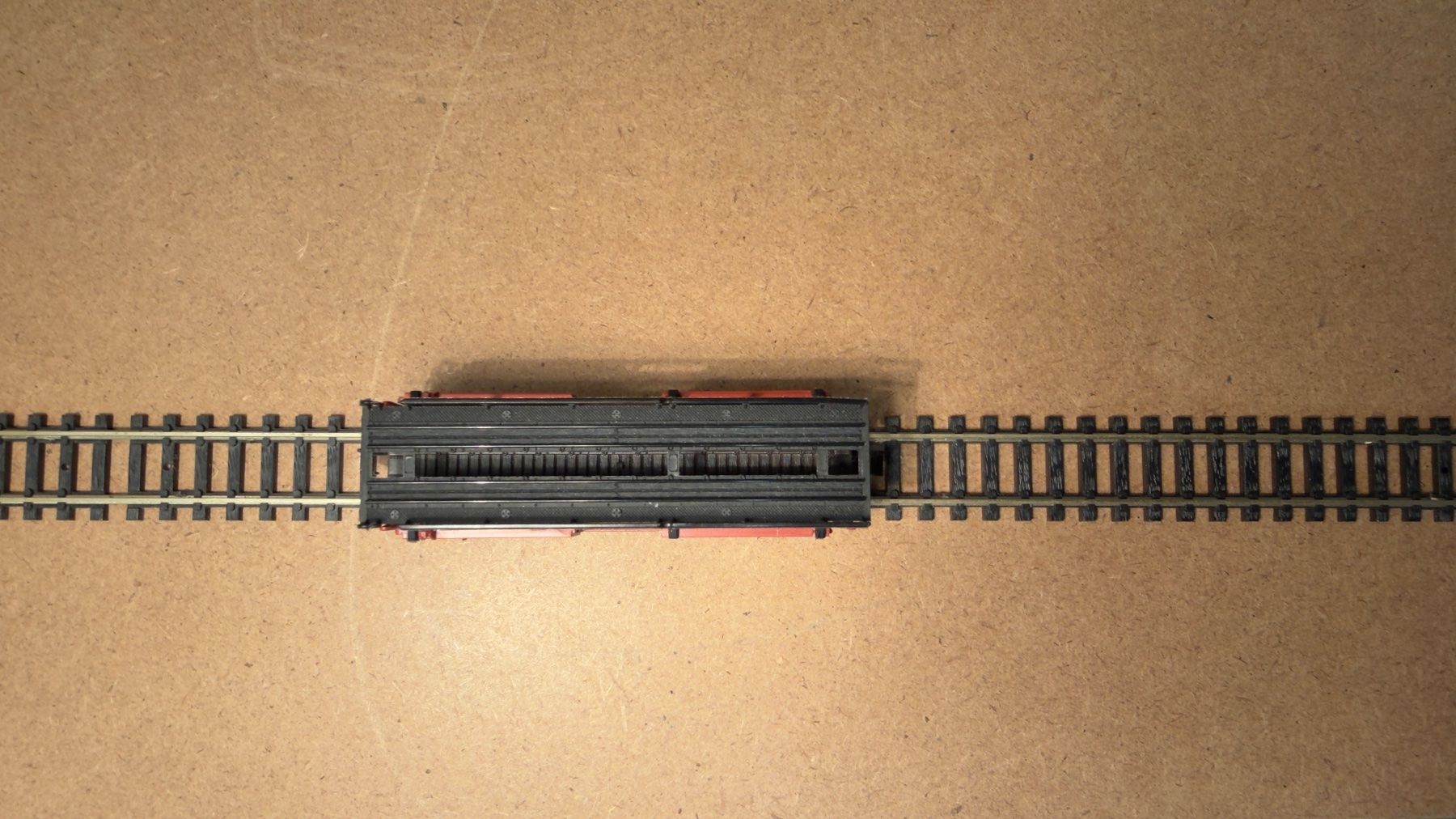 Fleischmann Modellini di ferrovie: Fleischmann Langschienentransportwagen Spur N – Usato da Schlieren venduto da rat_lq6b 6