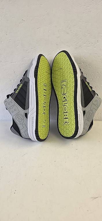 Globe Chaussures hommes: Chaussures NEUVES Globe Tilt, 42 – D'occasion à Sugiez par factorysportoutlet 1