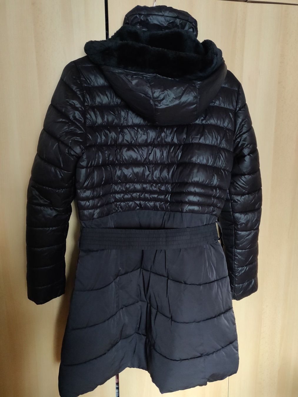 Cappotti: Damen warm wattierter Mantel NP 360.- – Usato da Zollikofen venduto da Blackie 1