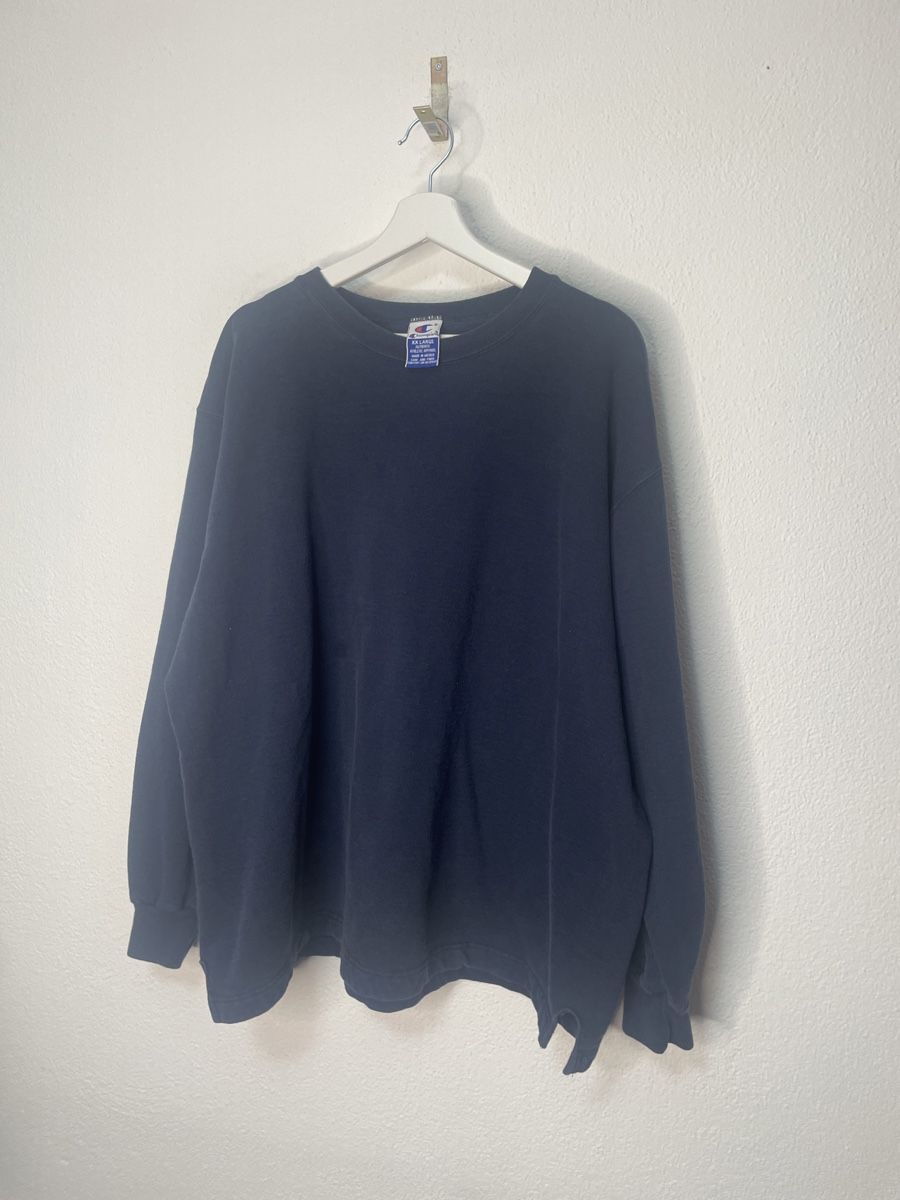 Champion Maglioni & Felpe: Champion Sweatshirt Dunkel Blau XXL – Usato da Capolago venduto da LA.BOTTEGA 2
