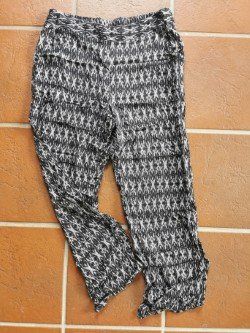 Janina; Sommerhose / luftige Hose Gr. 42