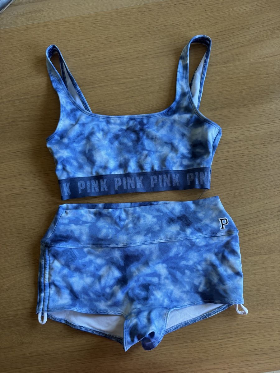 Badekleider & Bikinis: Bikini von Pink – Gebraucht aus Liestal von lea_j9xn