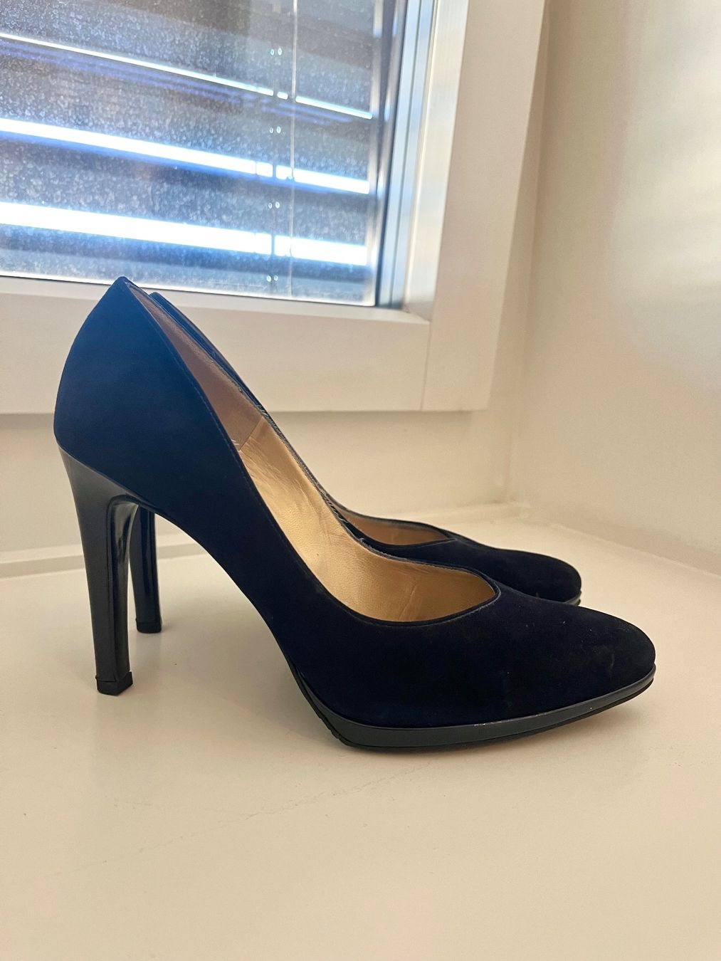 Kaiser Scarpe da donna: Peter Kaiser Pump 39 blau – Usato da Basel venduto da When99