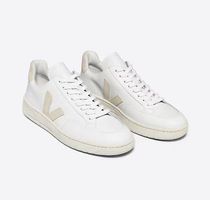 Veja V-12 Leather, White Sable, Grösse 40, neu und org verp.