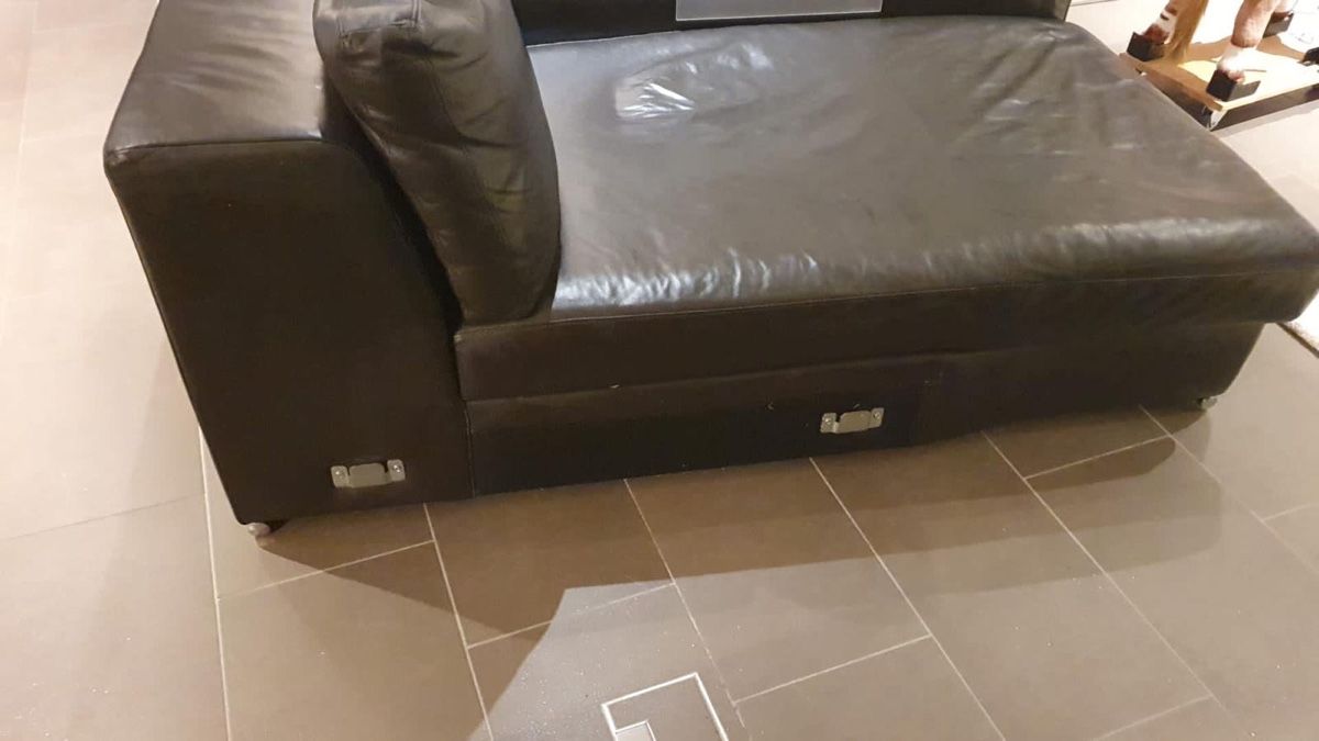 Sofas: Ledersofa dunkelbraun – Gebraucht aus Zollikerberg von pvk_f79g 1