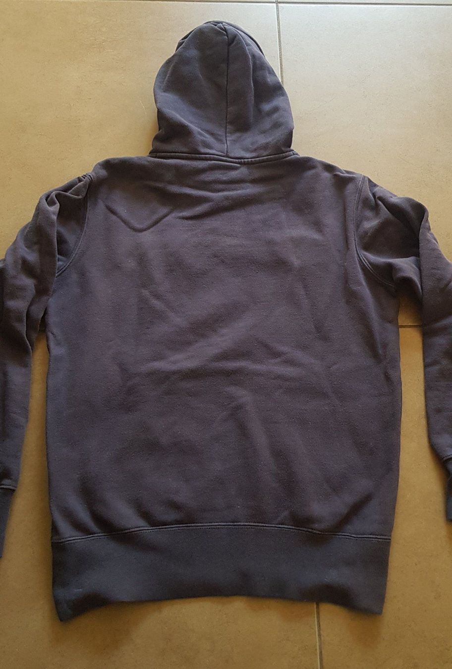 Pullover & Sweatshirts: Pullover champion – Gebraucht aus sion von ckmoi01 2