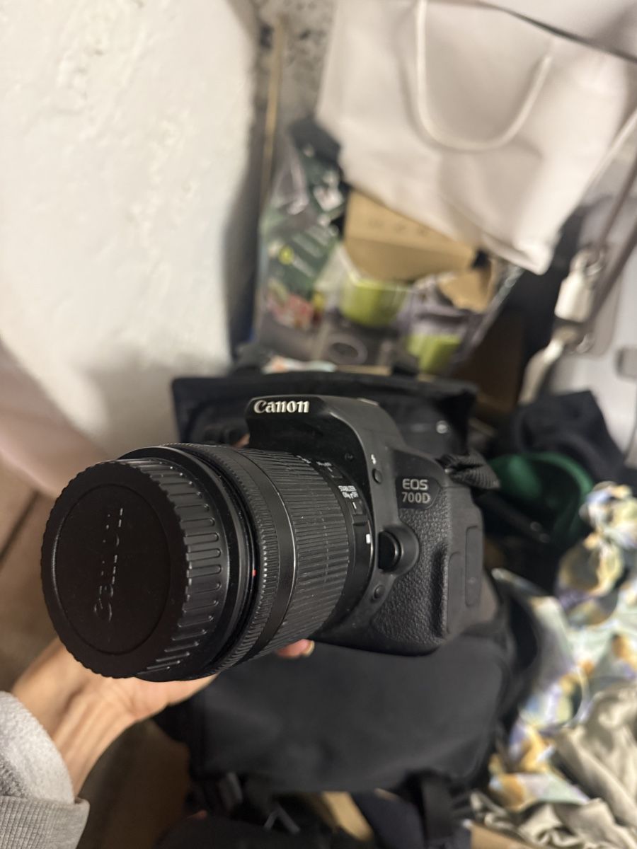 Canon Appareil photo: Canon eos 700d – D'occasion à Zürich par Nad_67p2