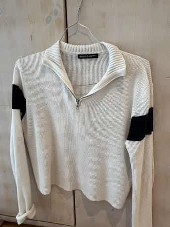 Brandy Melville Pullover