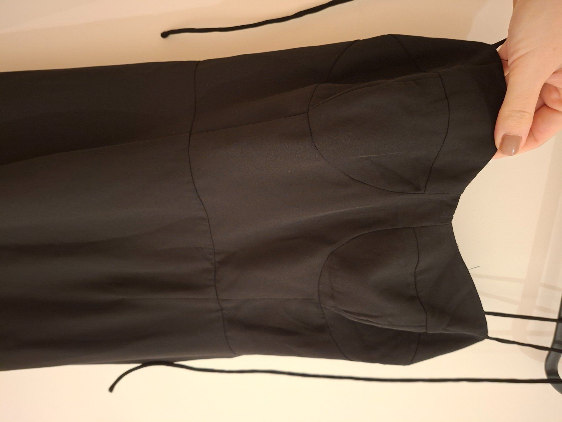 Vestiti: Schwarzes Rihoas Minikleid – Usato da Meggen venduto da mar_yzb2 1