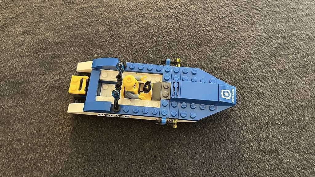 Giocattoli: Lego Polizeiboot mit Minifigur – Usato da Oftringen venduto da ric_l2mv 1