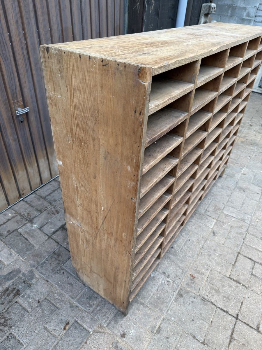 Scaffali: Post Sortiergestell Antik – Usato da Brienz BE venduto da soto718 3