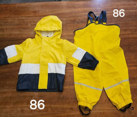 Regenjacke + Regenhose