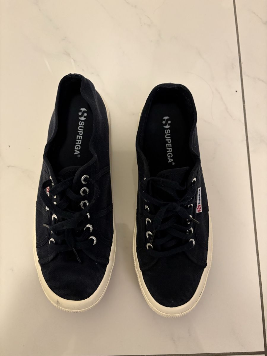 Superga Herrenschuhe: Superga Schuhe, Dunkelblau, Grösse 43 – Gebraucht aus bettlach von Falonef