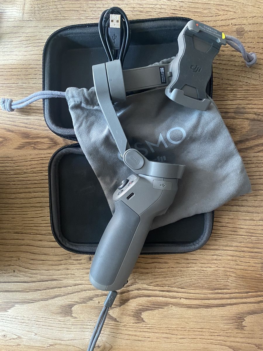 DJI Staffe: DJI Osmo Mobile 3 Gimbal - 1 x getestet ! – Nuovo (secondo la descrizione) da Niederglatt ZH venduto da neunzehn82