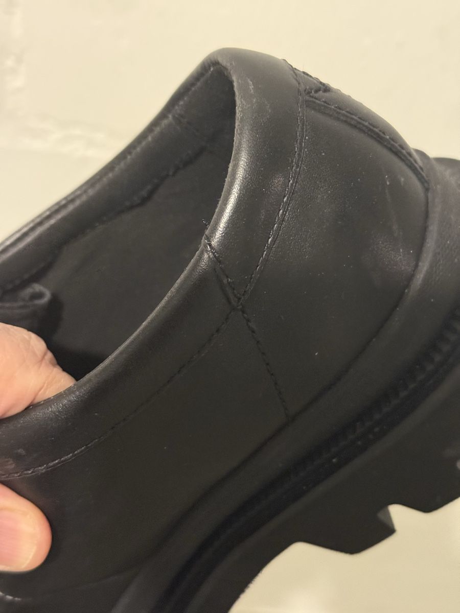 Clarks Scarpe da uomo: Schwarze Clarks Herrenschuhe - Größe 41 – Usato da Ostermundigen venduto da wal_2qf6 5