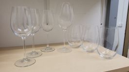 4 edle Weingläser und 3 Wassergläser, Kristallglas