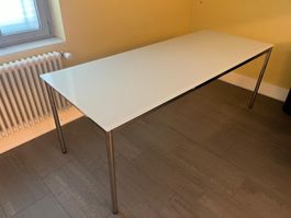 Edler Glas-Esstisch 200 × 80 cm – höhere Preisklasse
