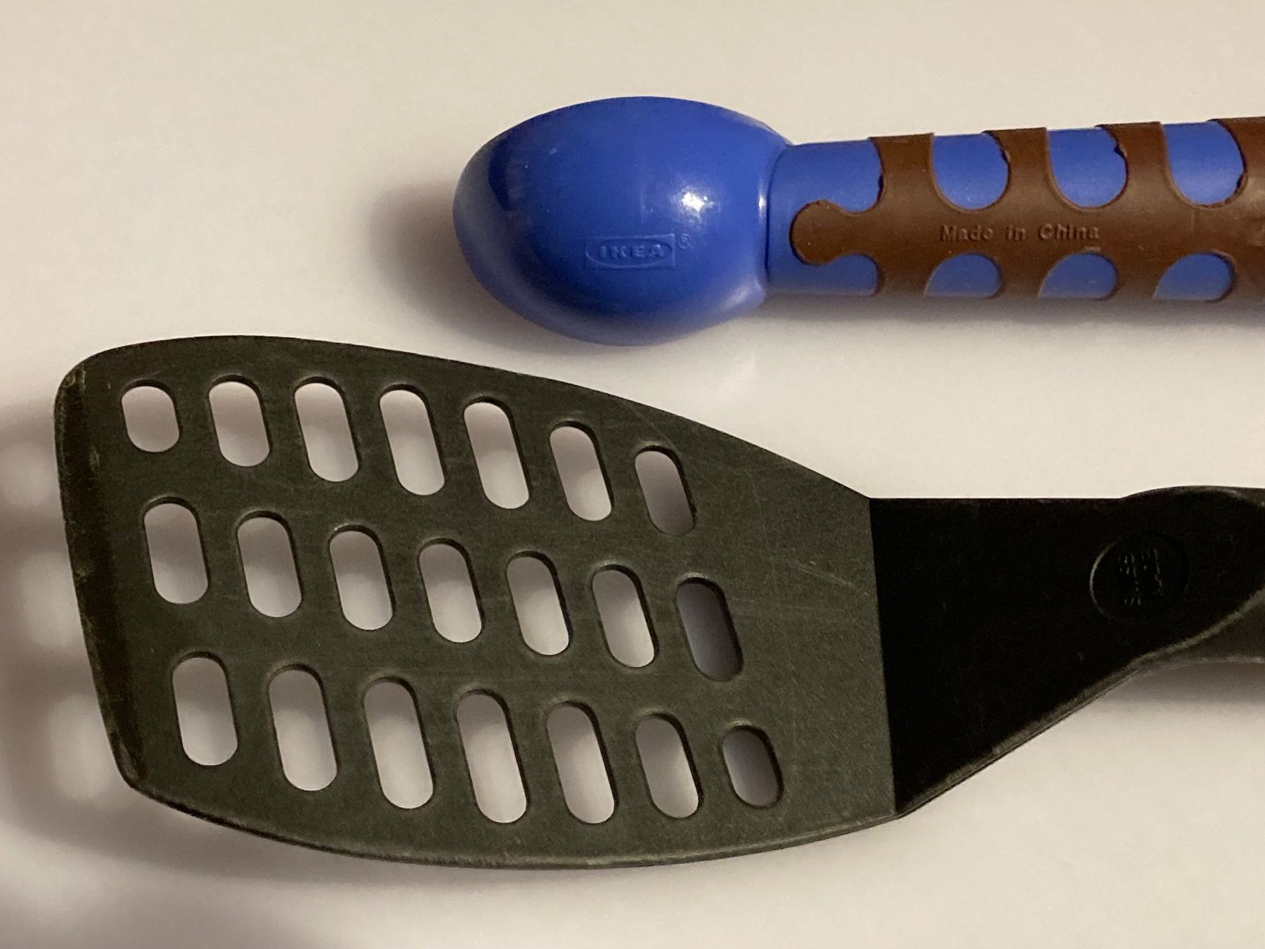 Elettrodomestici da cucina: Küchenhelfer Set - Wender , Messerschärfer , Eisportionierer – Usato da Chur venduto da Hermes421 5