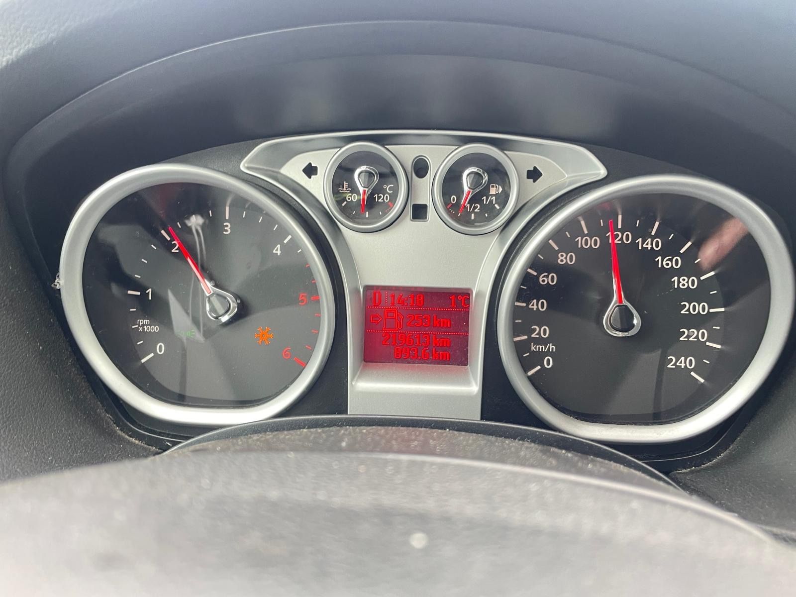 Ford Autos: Ford focus 2.0 tdci automatique – Gebraucht aus Le Locle von rou_dhb5 9