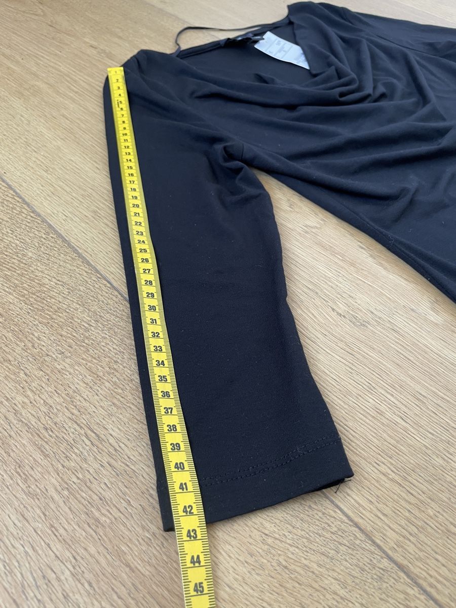 H&M T-shirt: Shirt mit Wasserfallen-Ausschnitt NEU – Nuovo e nell'imballaggio originale da Grenchen venduto da M_ina 3