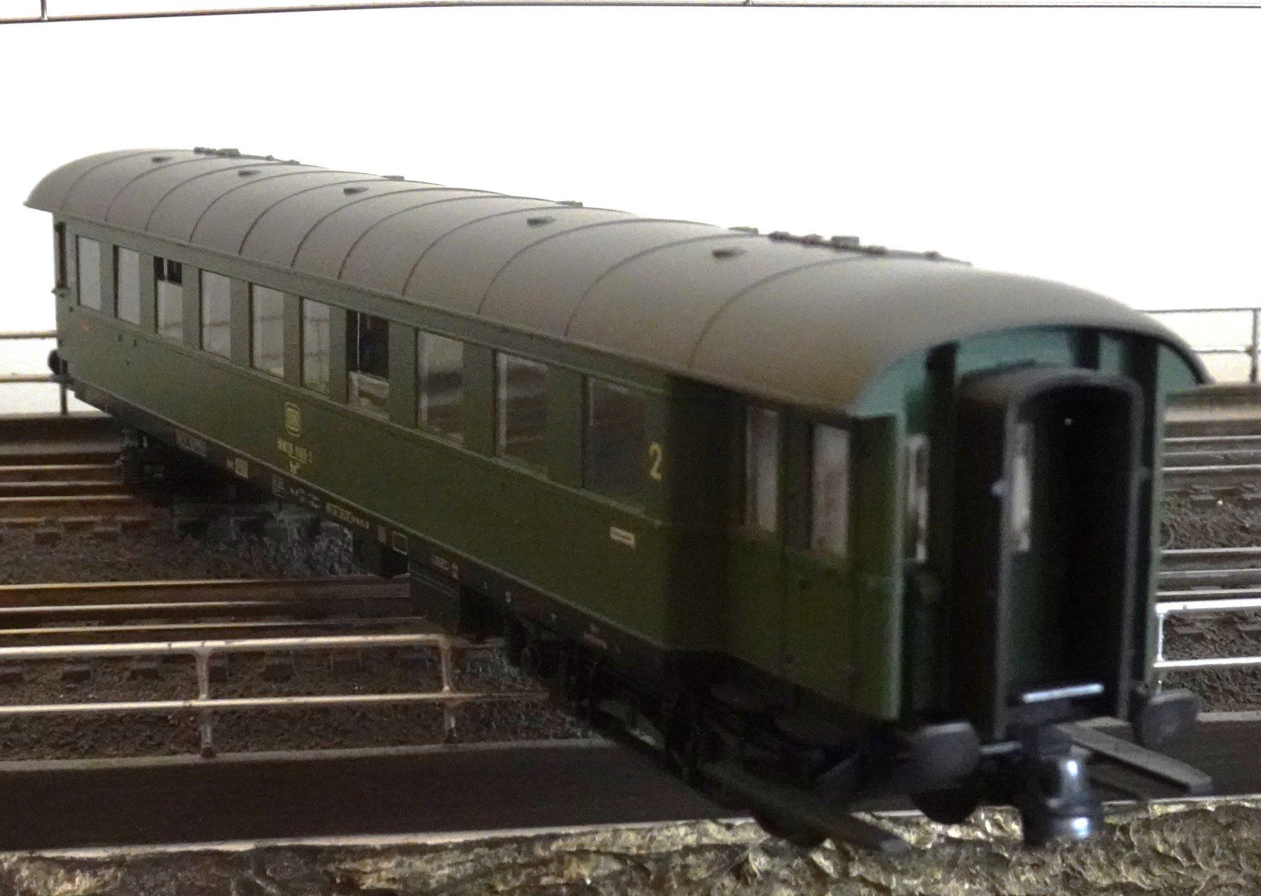 Roco Modellini di ferrovie: Roco 44550, DB Eilzugwagen 2. Klasse – Usato da Grossaffoltern venduto da berner85 3