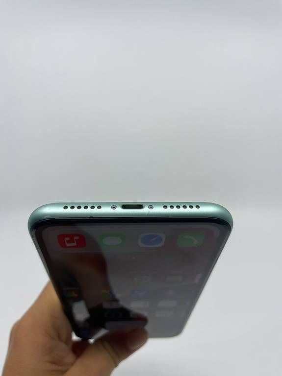 Apple Handys / Smartphones: iPhone 11 64GB Türkis iOS 27 – Gebraucht aus Zürich von Waikiki57 4