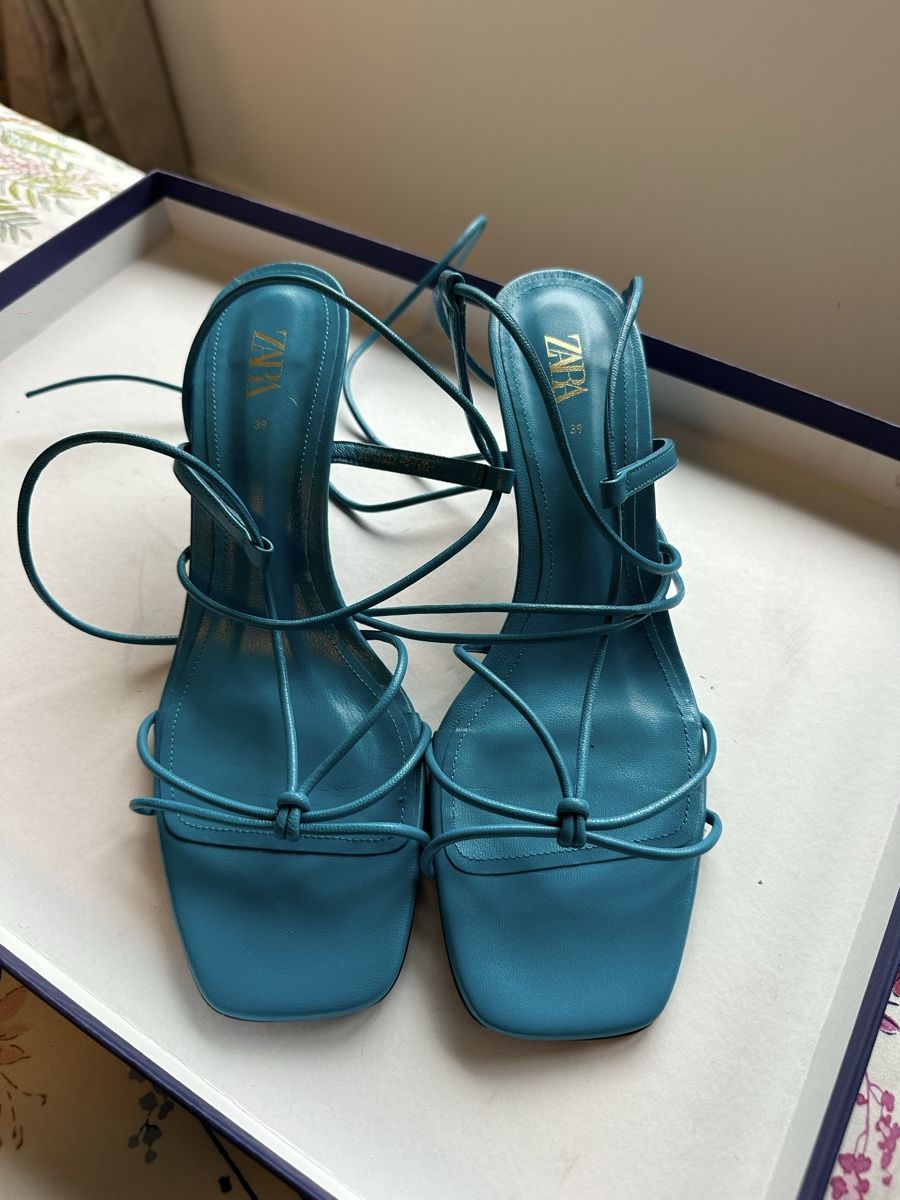 Zara Damenschuhe: Zara Blue Lace Up Heels 39 – Gebraucht aus Kilchberg von AK_KB 3