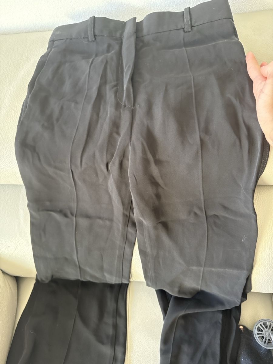 Mango Pantaloni: Pantalon mango – Nuovo (secondo la descrizione) da Chêne-Bougeries venduto da dav_x99l