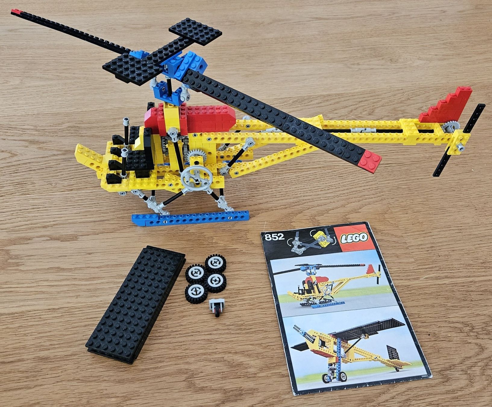 Lego Giocattoli: Lego Technik 852 - Helikopter (1977) – Usato da Schaffhausen venduto da asyouwestley