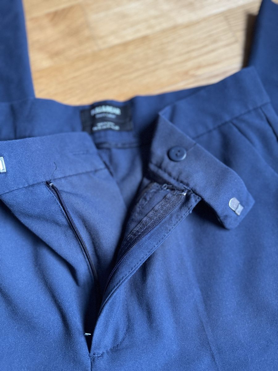 Pull&Bear Pantaloni: Pull&Bear Stoffhose blau wide leg Black Label Gr. S 36 – Usato da Wittenbach venduto da Apicel 2