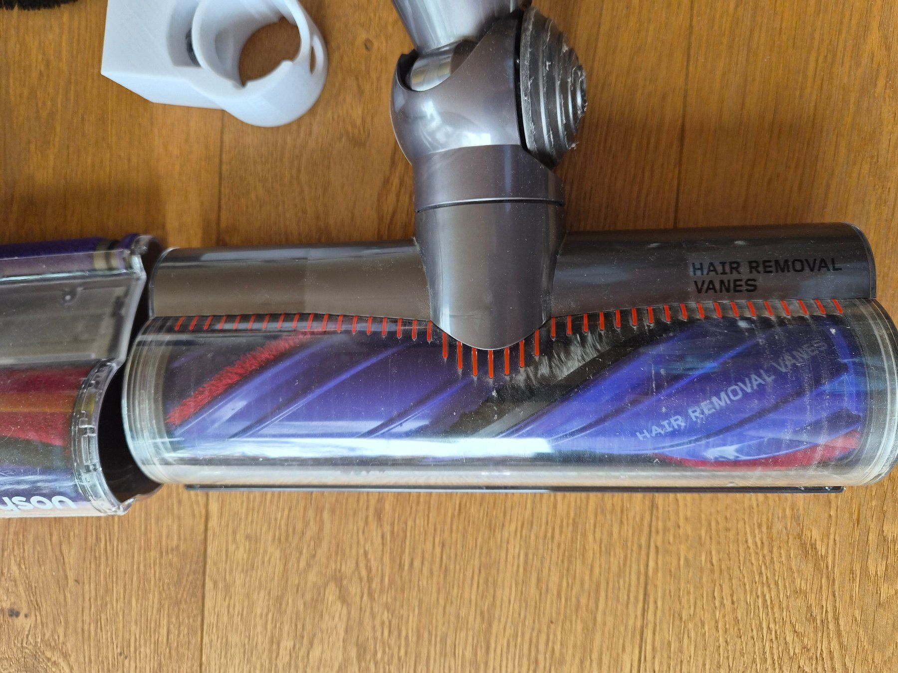 Dyson Aspirapolveri & Accessori: Dyson V10 Absolute Staubsauger – Usato da Luterbach venduto da Osoaker 6