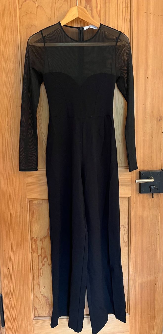 Mango Tute: Jumpsuit Mango schwarz mit Mesh Einsatz – Usato da Zürich venduto da lou_lou