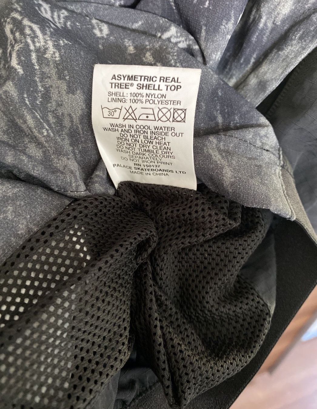 Giacche: palace asymetric real tree shell top M – Nuovo (secondo la descrizione) da wädenswil venduto da 112345 3