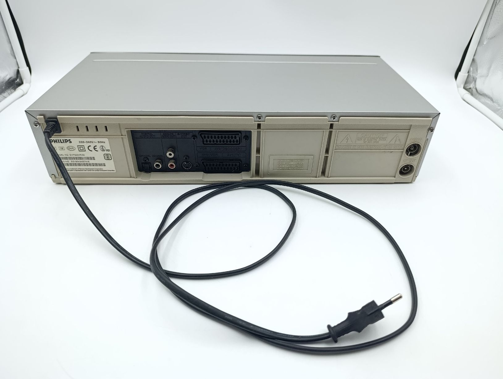 Philips Sistemi audio & multimediali: Philips Kombigerät DVD-VHS Recorder DVP620VR – Usato da Wil SG venduto da Donaldus 4