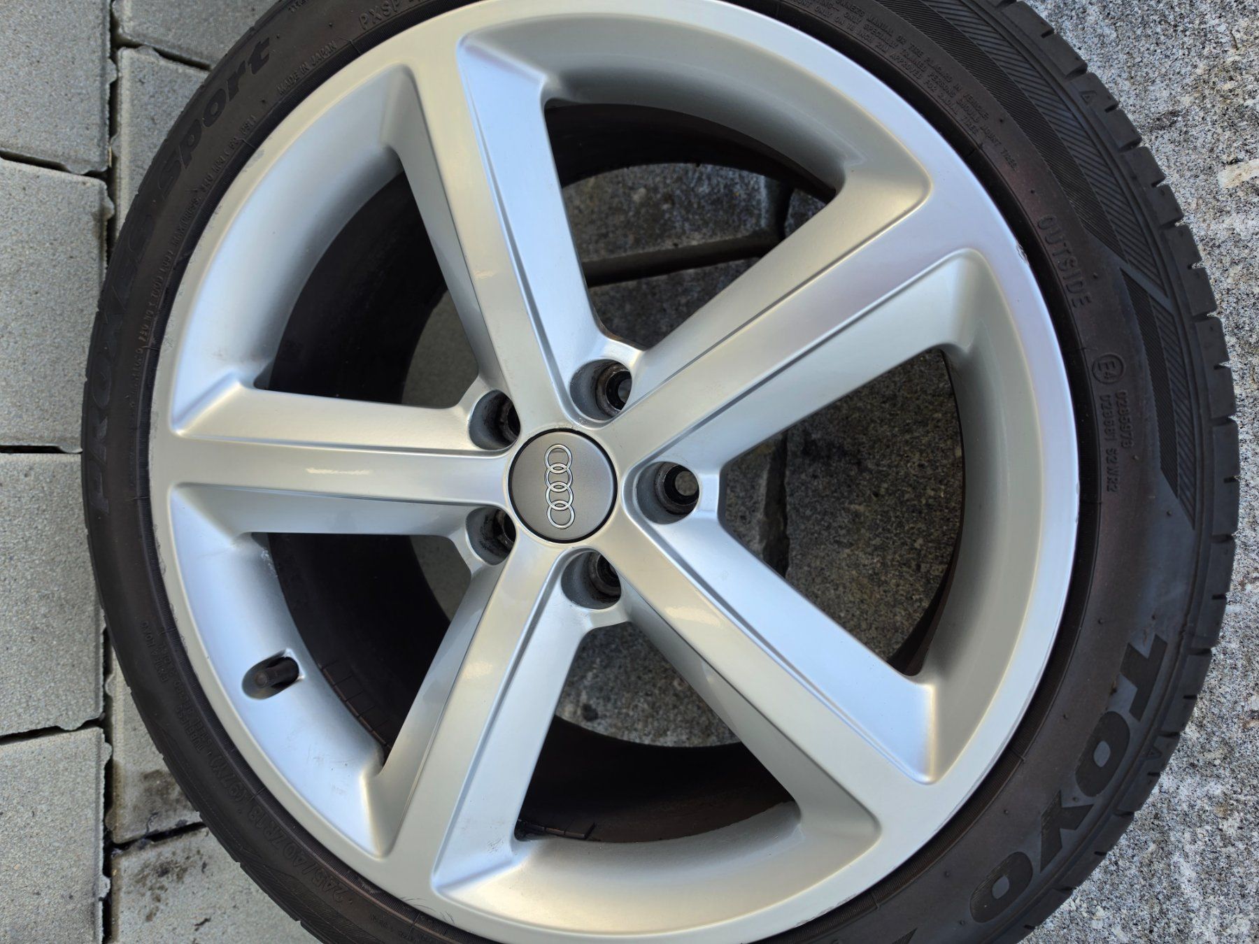 Audi Cerchioni: Gebrauchte Original Audi A5 Alufelgen. – Usato da Balsthal venduto da ang_trv6 2