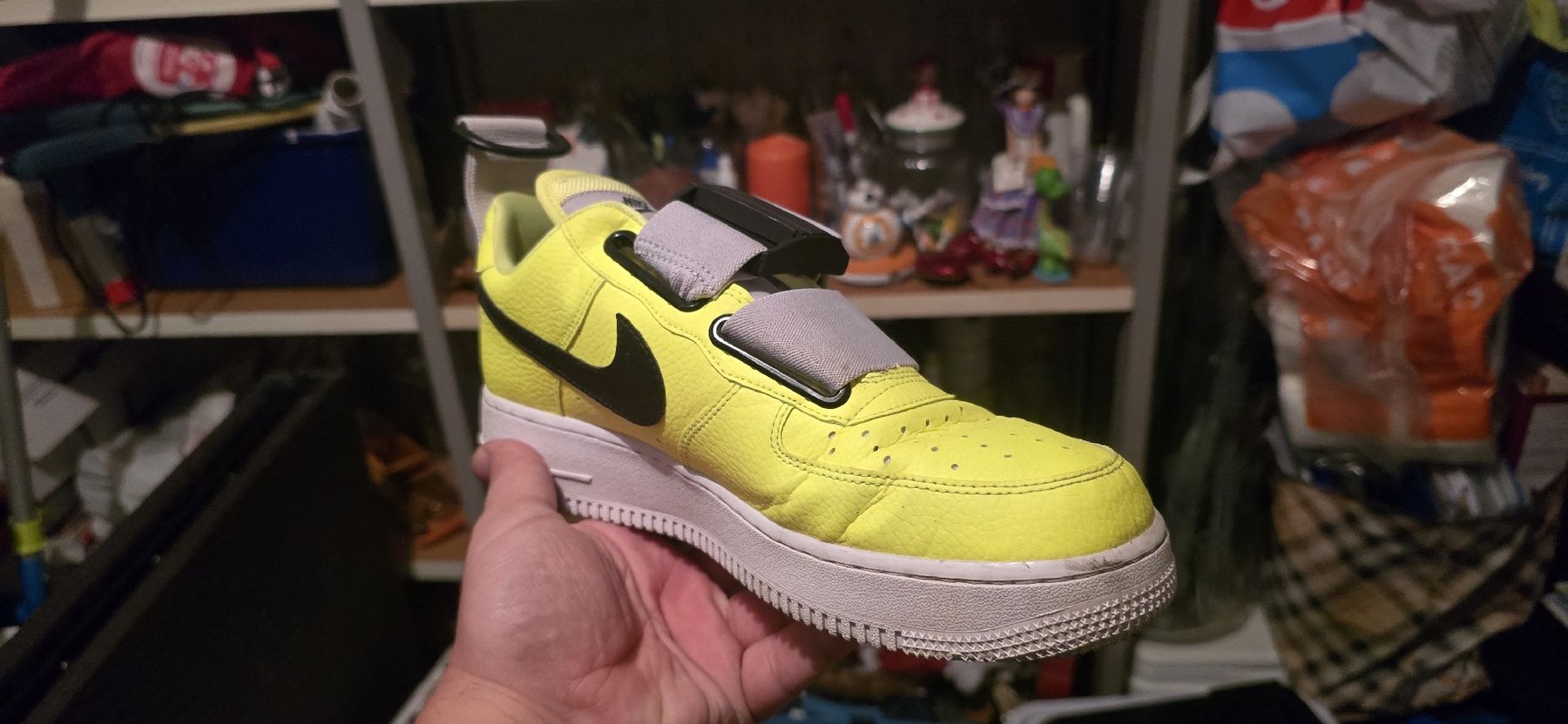 Nike Herrenschuhe: AIR FORCE 1 UTILITY VOLT – Gebraucht aus Biel/Bienne von mes_ms9q 1