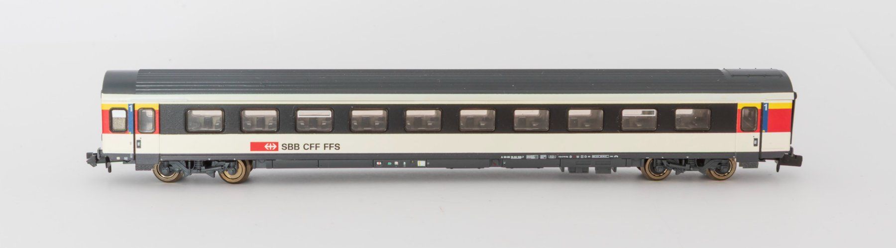 Fleischmann Modellini di ferrovie: Fleischmann 890320 SBB EW-IV A – Usato da Thun venduto da Irreriwan 1
