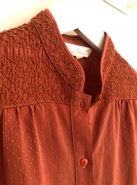 Camicette: Vintage Bluse – Usato da Basel venduto da sab_5g5n 2