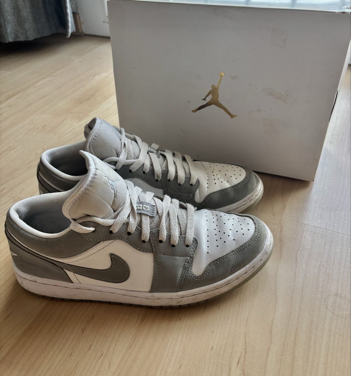 Jordan Scarpe da uomo: Jordan Low - Wolf Grey – Usato da Denens venduto da RomainSecondeMain